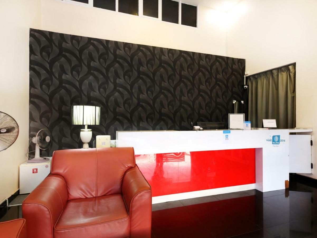 Oyo 786 The Citilite Hotel Kuantan Ngoại thất bức ảnh