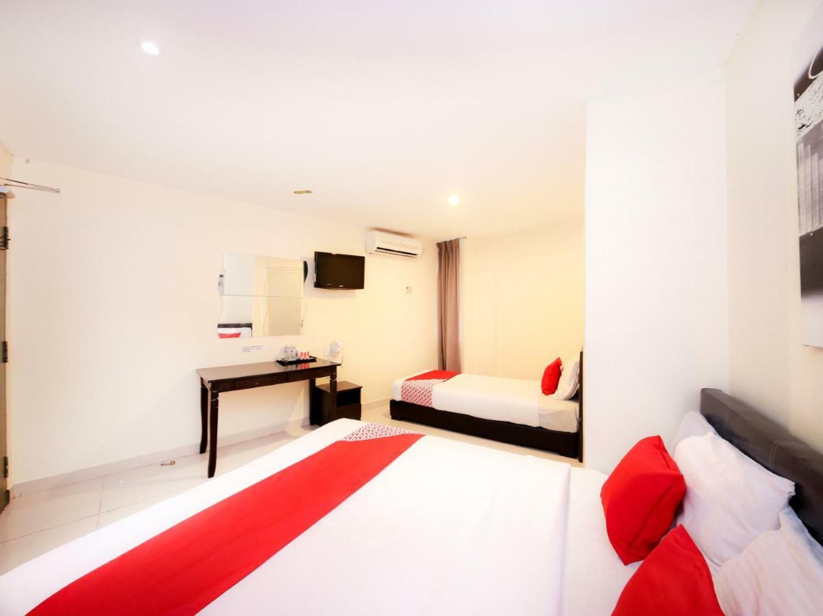 Oyo 786 The Citilite Hotel Kuantan Ngoại thất bức ảnh