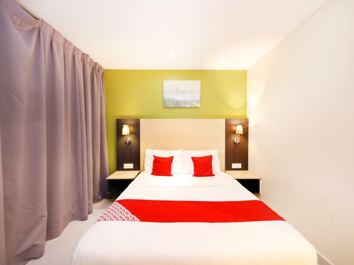 Oyo 786 The Citilite Hotel Kuantan Ngoại thất bức ảnh